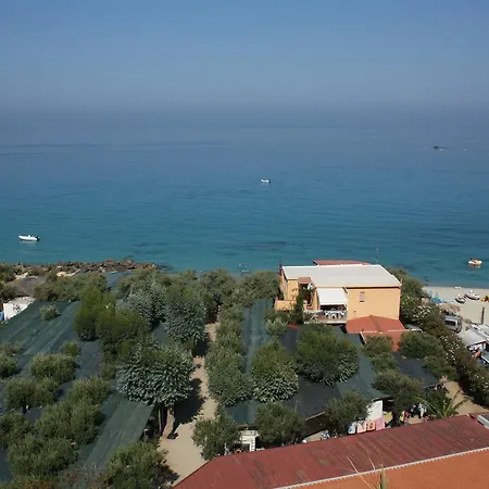 דירה Villaggio Fiorina קאפו ואטיצ'אנו