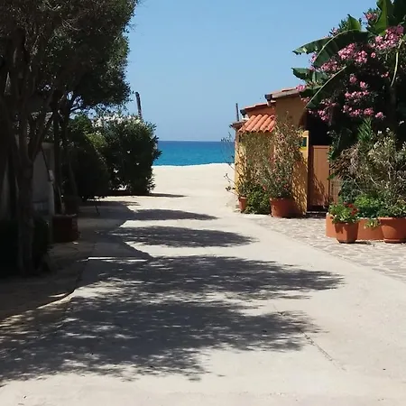 דירה Villaggio Fiorina *