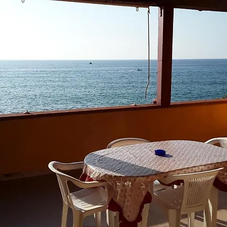 Villaggio Fiorina * Capo Vaticano