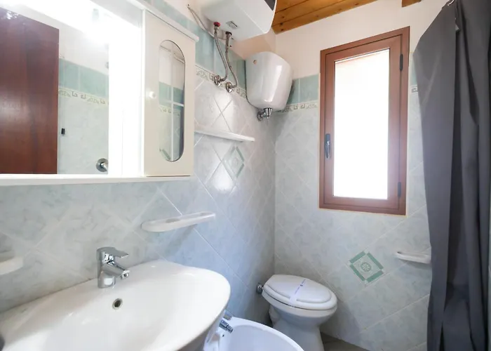 Villaggio Fiorina 公寓 *