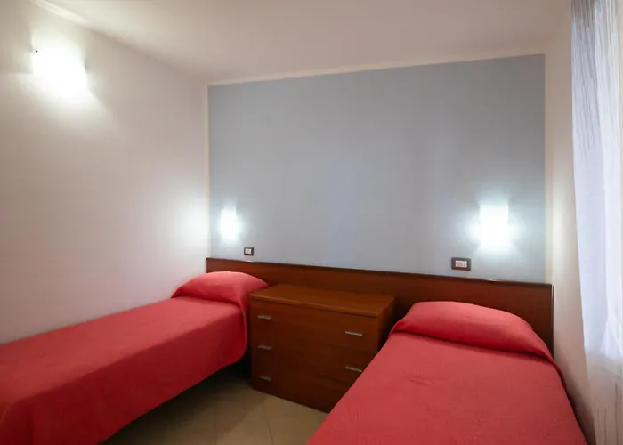 Villaggio Fiorina 公寓