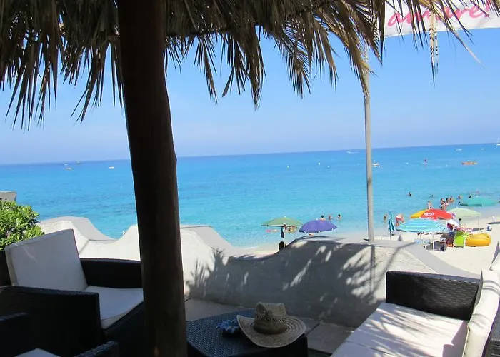 Villaggio Fiorina 公寓