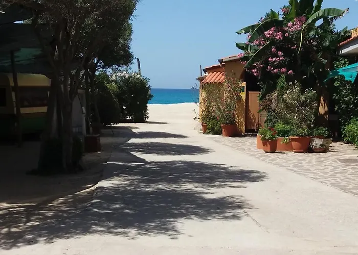 公寓 Villaggio Fiorina *